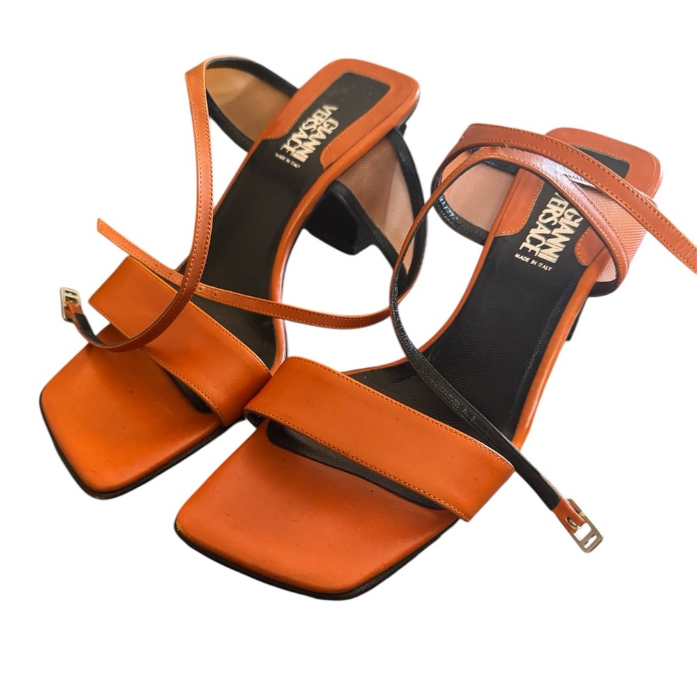 Gianni Versace Sz 37.5 Square Toe Orange Strappy Heels